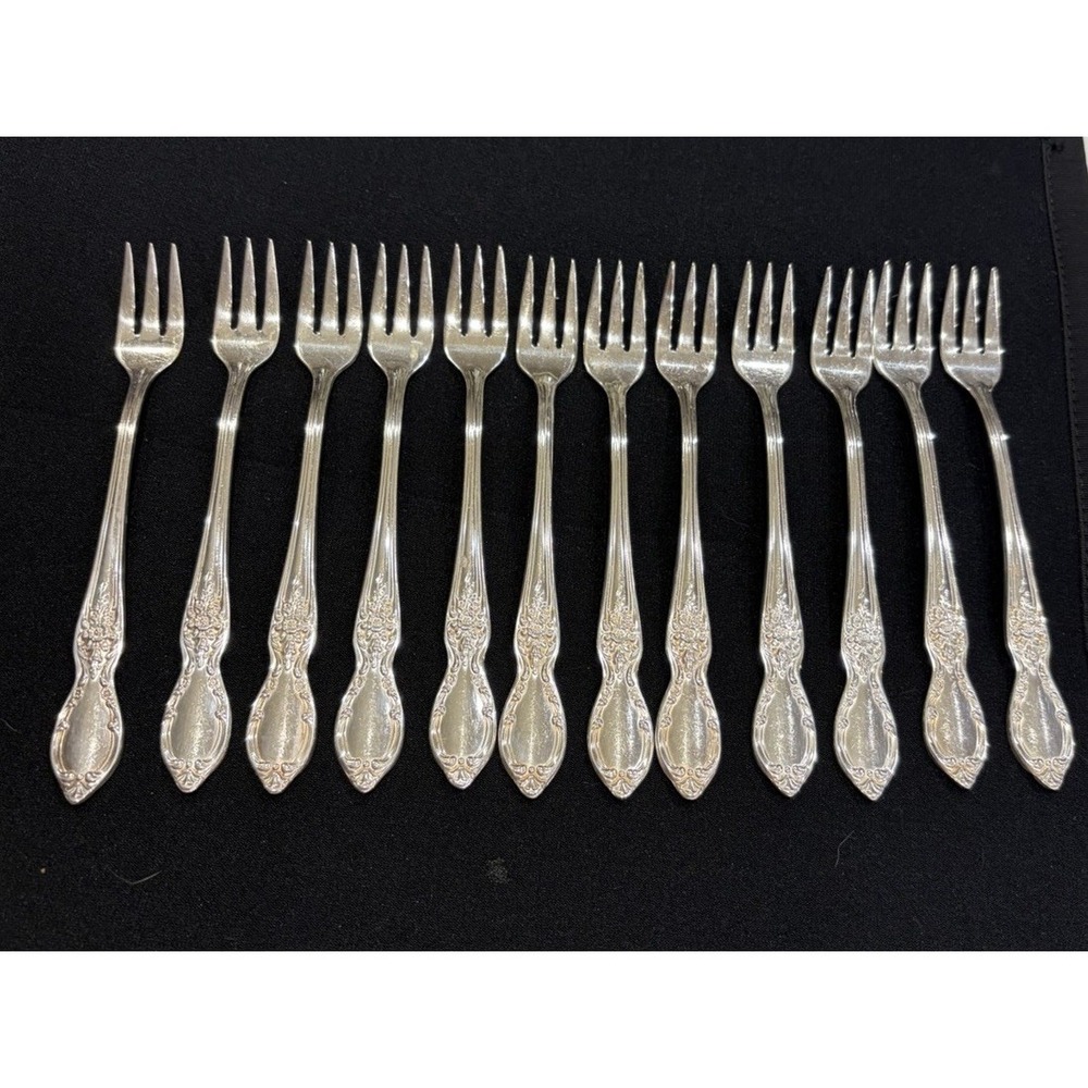 Wm Rogers & Son VICTORIAN ROSE Silverplate COCKTAIL/SEAFOOD FORKS (12) 5 3/8"